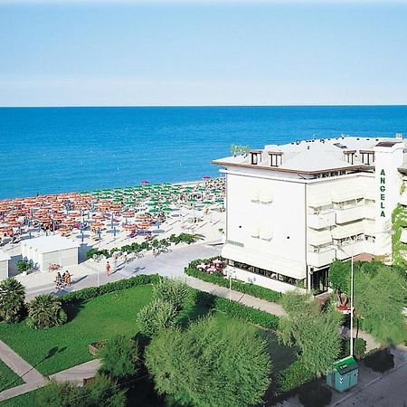 Hotel Angela Fano Extérieur photo